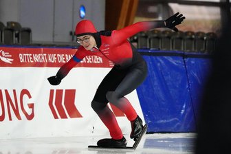 Auf guten Start im Eisschnelllauf-Mekka folgt Sieg in Chemnitz - Nachdem er in Heerenveen Selbstbewusstsein tankte: Richard Ketzel sicherte sich in Chemnitz souverän den Landesmeistertitel im Mehrkampf der C2-Junioren.