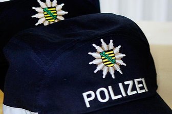 Auf Straße angesprochen - Mädchen meldet Vorfall der Polizei -