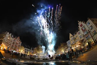 Aufbleiben lohnt sich: Feuerwerk krönt Nachtshopping in Mittweida - Ein Feuerwerk auf dem Markt soll der Höhepunkt der Shoppingnacht in Mittweida. werden.