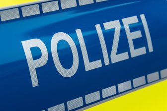 Auffahrunfall im Heckertgebiet: 18-Jähriger schwer verletzt - An der Wolgograder Allee kollidierten zwei Pkw.