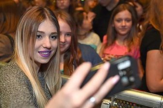 Aufgeregte Fans: Polizei bricht Auftritt von YouTube-Star Bibi ab - Bloggerin Bianca Heinicke.