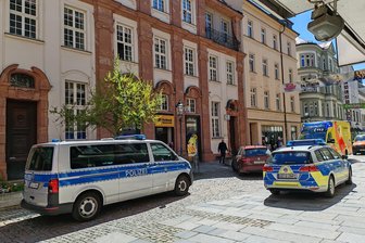 Aufregung in der Zwickauer Hauptstraße: Polizeieinsatz am Mittag – was war da los? - Polizeieinsatz am Donnerstagmittag in der Zwickauer Hauptstraße.