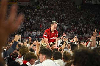 Aufstieg in neue Sphären: Freiburger Finalisten in Ekstase - Einer der Freiburger Helden: Abwehrchef Matthias Ginter.