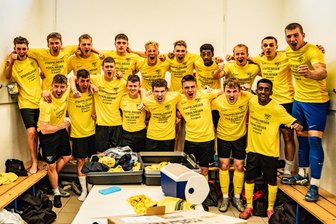 Aufstieg trotz Spielabbruchs: Freiberger Nachwuchsfußballer entscheiden beide Relegationsspiele für sich - Die A-Jugend-Fußballer des BSC Freiberg gewannen auch in der Meisterschaft alle 18 Partien.
