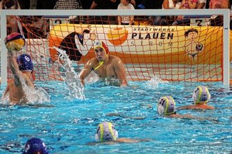 Auftakt mit Pokalduell - Gianmarco Serio (im Tor) war über Jahre ein sicherer Rückhalt im Plauener Tor. Studienbedingt war er zwischenzeitlich für Poseidon Hamburg im Wasser. Daher kann er den Hamburger TB gut einschätzen. 