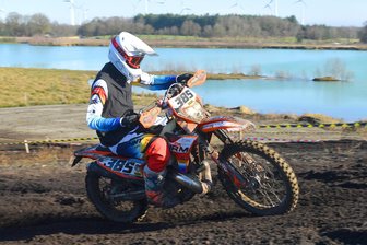 Auftakt nach Maß für Enduro-Ass Kenny Riedel - Kenny Riedel hat gleich beim Saisonauftakt in die Erfolgsspur gefunden. Foto: Thorsten Horn