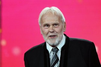 Auftritt in der Stadthalle Limbach-Oberfrohna: Gunther Emmerlich, das Kino und große Filmhits - Gunther Emmerlich (78) ist am Dienstag mit "Wie im Kino" in der Stadthalle Limbach-Oberfrohna zu Gast. 
