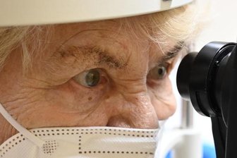 Augenarztsuche: Zwickauer überlasten Vermittlungs-Hotline - Wer jetzt schon Termine für die im kommenden Jahr öffnende ambulante Augenarztpraxis am HBK haben will, guckt in die Röhre.