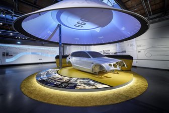 August-Horch-Museum in Zwickau: Wo es nach Leder und nach Kuchen riecht - Im Volkswagen-Bereich des August-Horch-Museums riecht es nach Neuwagen.