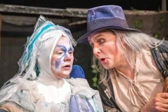 Augustusburg: Ein Sturm in der Mehrzweckhalle - Das Theater „Spielbrett“ aus Dresden gastiert am 19. November mit Shakespeare in Augustusburg.