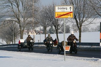Augustusburg im Ausnahmezustand - 1000 Motorradfahrer treffen sich am Samstag auf dem Schellenberg.