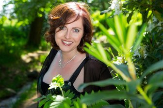 Augustusburg: Lieblingsmelodien erklingen im Musikkabinett - Heike Eva Weiß gastiert als Sopranistin im Augustusburger Musikkabinett.