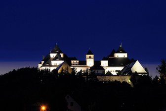 Augustusburg: Mit der Taschenlampe durch geheime Schloss-Gänge - Schloss Augustusburg lädt zur Taschenlampenführung ein.