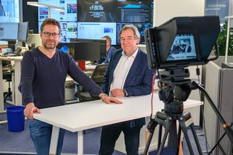 Aus dem Newsroom: Grüner Klimaschutzminister auf Gas-Einkaufstour in autoritären Staaten - ist die Lage wirklich so prekär? - Sascha Aurich und Chefkorrespondent Christoph Ulrich