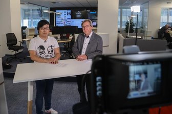 Aus dem Newsroom: Warum Ostdeutsche bei Führungspositionen zu kurz kommen - 