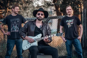 Aus der Enge in die Freiheit: „Wolves Of Saturn“ bringen Desert Rock auf den Chemnitzer Kaßberg - „Wolves Of Saturn“ kommt ins Chemnitzer „Aaltra“.