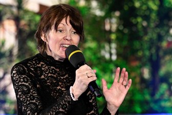 Aus der Traum: Sängerin aus dem Erzgebirge schafft es bei RTL-Show DSDS nicht in die nächste Runde - Beatas Auftritt bei DSDS. Fürs nächste Jahr will sie sich erneut bewerben.