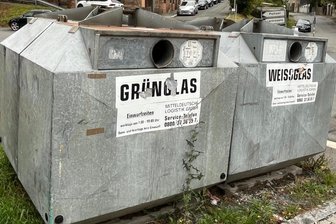 Aus für einen Containerstellplatz in Plauen: Das ist der Grund - Glascontainer wurden an der Semmelweisstraße in Plauen entfernt.