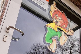 Aus für Elterninitiative in Venusberg: Wer übernimmt Kita "Pumuckls Werkstatt"? - Der Eingang zur Kindertagesstätte "Pumuckls Werkstatt". 