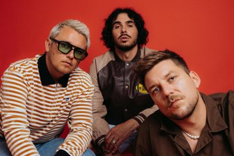 Ausflugstipps für das Wochenende: Clock-Clock im Vogtland, Grünbacher Kirmes und L*abore-Festival am Mühlteich - Die Elektro-Pop-Band Clock-Clock tritt auf Schloss Voigtsberg auf.