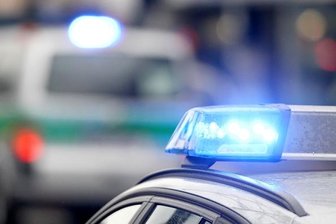 Ausgangseinschränkung: Platzverweise und Polizeigewahrsam in Mittelsachsen - Am ersten Tag mit verstärkten Ausgangsbeschränkungen zum Schutz vor einer Ausbreitung des Coronavirus' im Freistaat hat die Polizei in Mittelsachsen mehrere Einsätze gehabt, die die Einhaltung der neuen Regelungen betrafen.