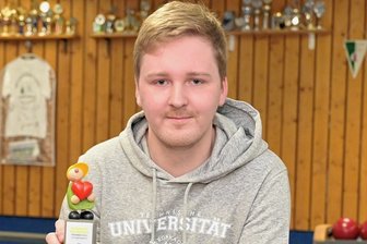 Ausgezeichnet: Lößnitzer packt bei Sportverein an - Patrick Reimann ist mit dem Ehrenamt des Monats gewürdigt worden. 