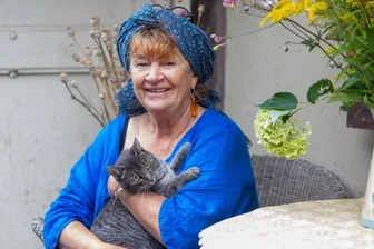 Ausgezeichnetes Ehrenamt: Margitta Schier und Gert Müller aus Plauen in Dresden geehrt - Magitta Schier hat mit ihrem Unikat-Verein die alten Plauener Weberhäuser zu einem beliebten Kleinod gemacht.