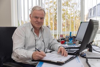 Ausufernde Bürokratie im Erzgebirge: „Kleine Unternehmen laufen ständig Gefahr, belangt zu werden“ - Steffen Böttcher ist Geschäftsführer der Kreishandwerkerschaft Erzgebirge-Chemnitz. Er sagt: „Es gibt viel Frust.“