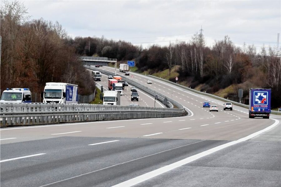 Autobahnabfahrt Frankenberg ab 17. April dicht - Die Autobahn A 4 nahe Frankenberg: 8,3 Kilometer Strecke in Fahrtrichtung Görlitz werden nach Ostern grundhaft erneuert. Die Arbeiten sollen bis Oktober dauern.
