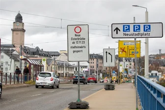 Autofahrer brauchen starken Nerven: Neue Elsterbrücke in Plauen ab Montag stadteinwärts gesperrt - Die Neue Elsterbrücke ist die wichtigste Verbindung in die Plauener Innenstadt - doch ab Montag ist sie gesperrt.