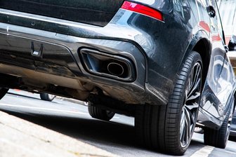 Automobilindustrie: Warum das EU-Verbrennerverbot keine optimale Lösung ist - Über das geplante Verbrenner-Aus in der EU 2035 wird erneut diskutiert.