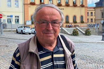 Autor spürt rätselhaftem Tod von Fabrikanten-Tochter aus Netzschkau nach - Günter Hofmann, aus Mylau stammender Autor zeitgeschichtlicher Bücher.