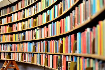 Autorin liest in den Bibliotheken Wolkenstein und Olbernhau - Kerstin Hensel liest in den Bibliotheken in Olbernhau und Wolkenstein.