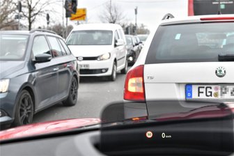 B 101: Warum es zwischen Freiberg und Brand-Erbisdorf zum Stau kam - Stau gab es am Donnerstag auf der B 101 zwischen Freiberg und Brand-Erbisdorf, hier ein Foto vom April.
