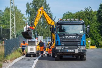 B 101: Zwischen Aue und Lauter nach monatelangen Bauarbeiten wieder freie Fahrt - Freie Fahrt heißt es nach monatelangen Bauarbeiten und Sperrungen ab dem heutigen Freitagnachmittag auf der Bundesstraße 101 zwischen Aue und Lauter.