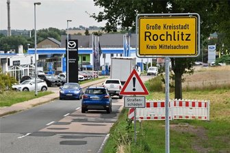 B 107 in Rochlitz bald gesperrt - Die B 107 in Rochlitz wird bald gesperrt. Wer zur Tankstelle oder zum Wertstoffhof will, muss Umwege fahren.