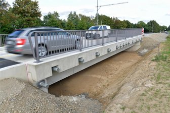 B 173: Erste Radarkontrolle auf der Umfahrung bei Kleinschirma - Eine Tempokontrolle auf der B-173-Umfahrung bei Kleinschirma erfolgte am Donnerstag in Richtung Chemnitz.