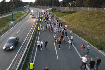 B 174: Lärmgegner machen ihrem Ärger Luft -