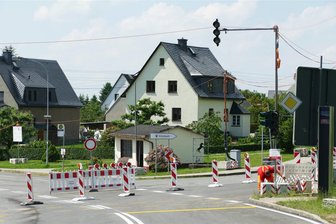 B 174: Letzter Bauabschnitt der Fahrbahnerneuerung in Hohndorf beginnt - Die B 174 bleibt ab Montag in Hohndorf zwischen Alter Marienberger Straße und Abzweig Waldstraße gesperrt.