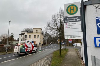 B 94 bei Reichenbach: Bundesstraße ist wieder offen – zumindest vorerst - Letzte Servicefahrzeuge waren am Mittwochnachmittag zwar noch unterwegs. Die B 94 ist jetzt aber wieder offen. F