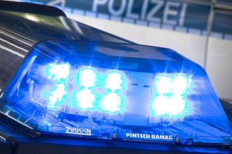 B 95 nahe Morgensonne: Für zwei Stunden geht nichts mehr - 