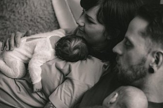 Baby wartet auf Spenderherz - Die Rührolds mit ihren Zwillingen. Rudi (links) braucht dringend ein Spenderherz. 