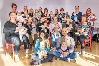 Babybegrüßung: Crottendorf heißt die Jüngsten willkommen - Die jüngsten Einwohner von Crottendorf und Walthersdorf sind im Familienzentrum begrüßt worden.