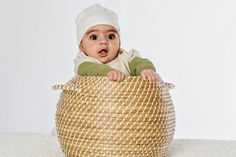 Babys: Mehr Eltern im Vogtland wählen Unisex-Vornamen - Der kleine Hayk kam im Vogtland auf die Welt. Der Vorname stammt aus Armenien. Kurze, wohlklingende, internationale Vornamen sind auch in der Region immer häufiger in der Vornamensstatistik zu finden.