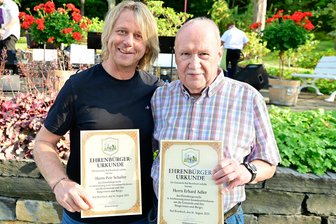 Bad Brambach hat zwei neue Ehrenbürger - Ehrenbürger der Gemeinde Bad Brambach: Erhard Adler (rechts) und Petr Schaller.