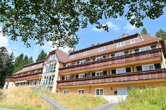 Bad Brambach: Wo der Schuh drückt, und wo es Hoffnung gibt - Das Parkhotel in Bad Brambach soll im Januar wieder öffnen.