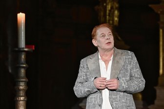 Bad Elster: Festspiele als Besucher-Magnet - Schauspieler Ben Becker trat mit dem Monolog „Todesduell“ im König-Albert-Theater auf.