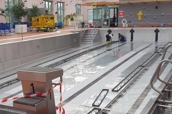 Badelustige in Werdau sitzen auf dem Trockenen - Im Webalu finden im Juli Wartungsarbeiten statt. 