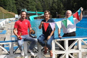 Badfest Geringswalde: Letzte Party vorm Umbau - Frank Wagenbichler, Sandra Fischer und Lutz Porsche (v. l.) rüsten fürs Badfest.