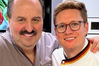 Bäcker Wunderlich ertüftelt Räucherbrot - Nach dem Brot-Sommelier-Kurs ging es zu Starkoch Johann Lafer.